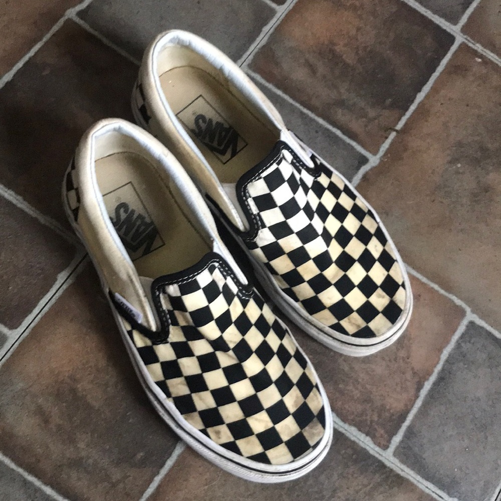 Women’s Checkered Vans